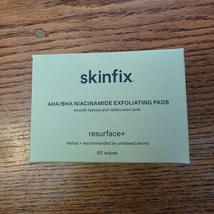 Skinfix  Resurface+ AHA/BHA Niacinamide Exfoliating Pads